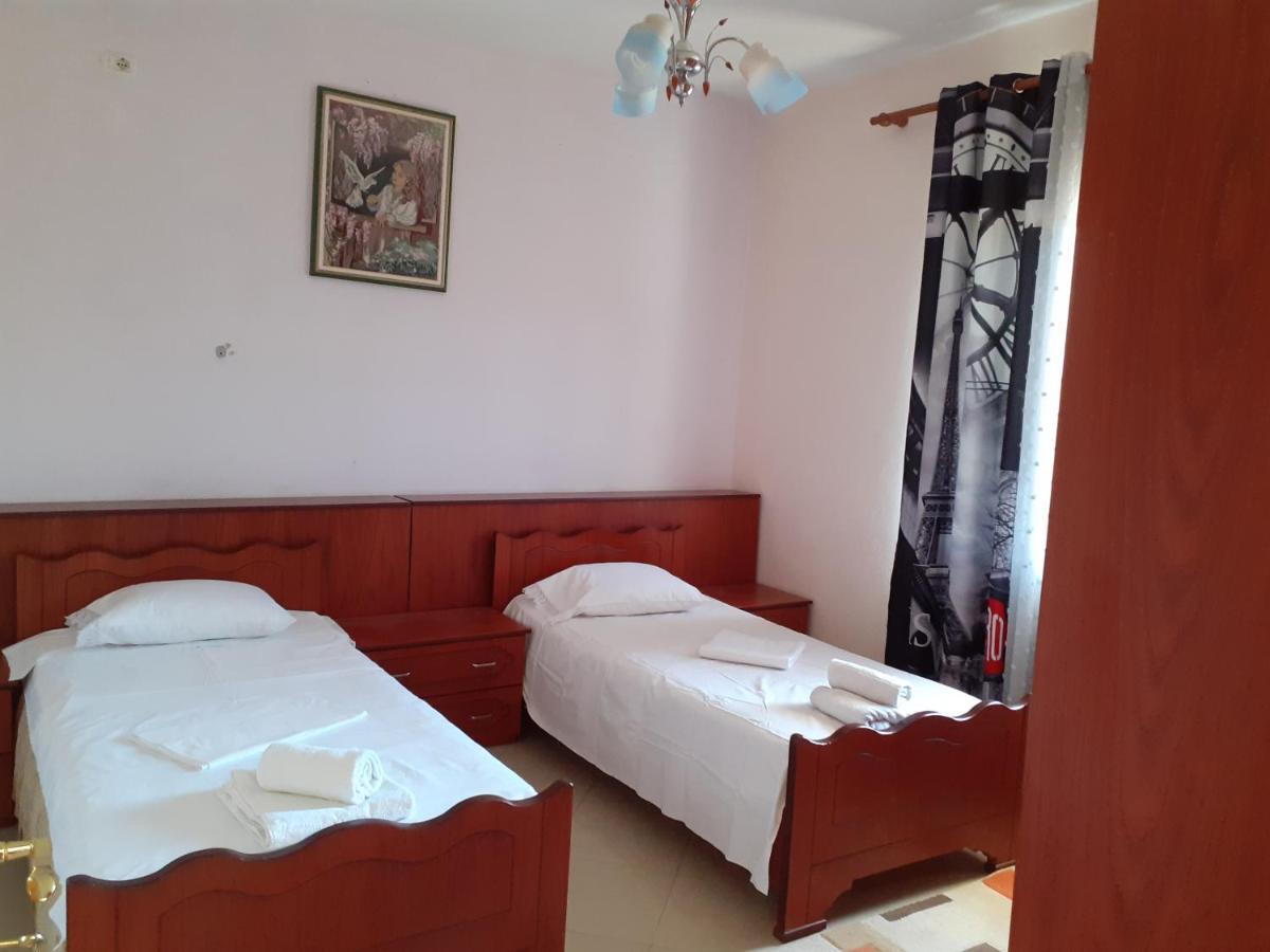 Kanushi House Gjirokastra Kültér fotó